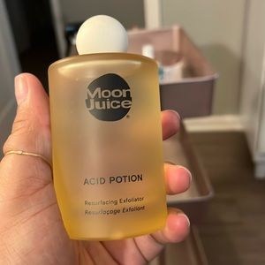 Moon Juice Acid Potion